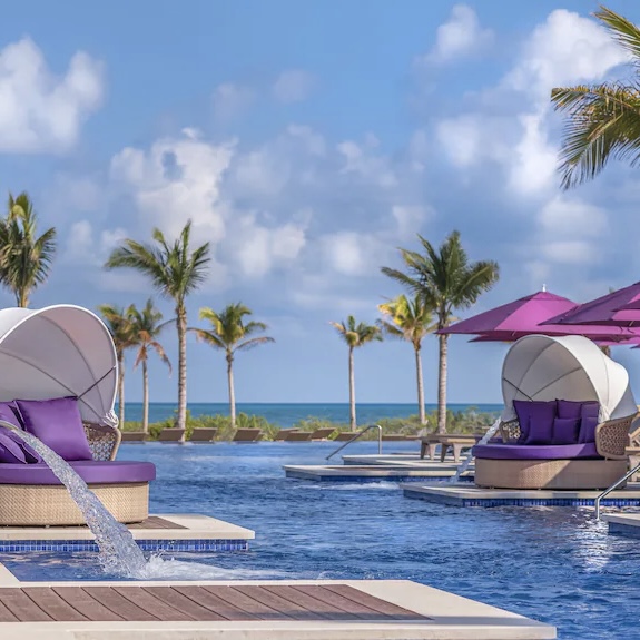 5* ALL INC HOLIDAY TO CANCUN PLANET HOLLYWOOD + HUGE INSTANTS!