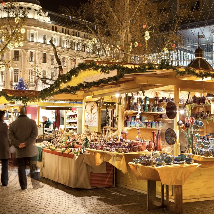 5* BUDAPEST CHRISTMAS MARKET BREAK! £500 CASH ALT