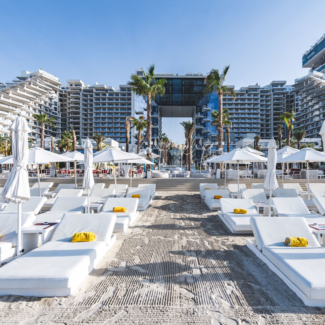 DUBAI WINTER SUN! 1 WEEK AT THE FIVE ON THE PALM OR £2,500! + INSTANTS